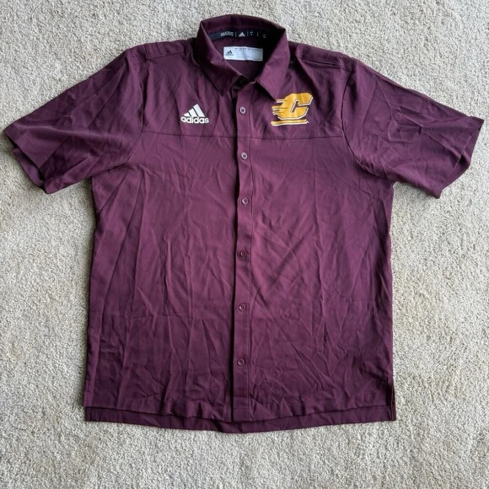 Adidas Central Michigan Chippewas Button Up Shirt Mens M NCAA Team Issue Maroon